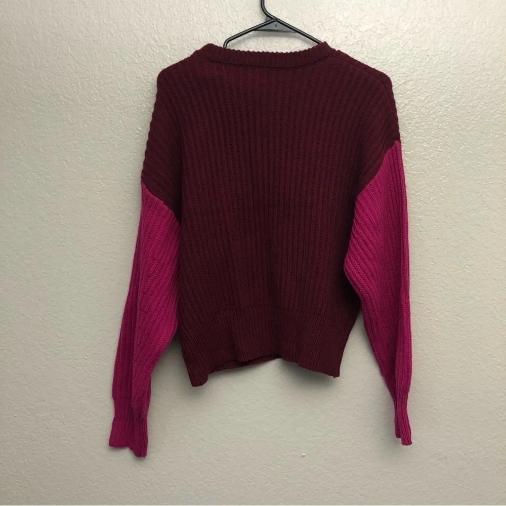A New Day Women’s Burgandy & Pink Cable Knit Sweater Small‎ NWOT